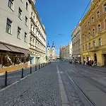 R2 Letna Rooftop Retreat