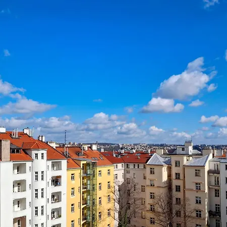 R2 Letna Rooftop Retreat Privatunterkunft