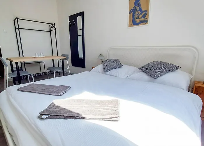 R2 Letna Rooftop Retreat *